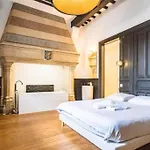 Fire, Appartement Vue Cathedrale